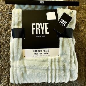 NEW FRYE Carved Plaid Faux Fur Plush Throw Blanket - Mint Green